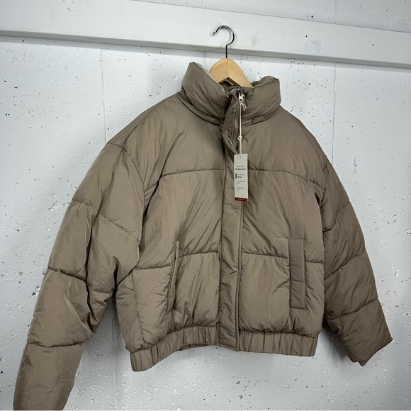 Abercrombie & Fitch AF Ultra Collection Large Beige Classic Puffer Jacket NEW - Picture 4 of 15